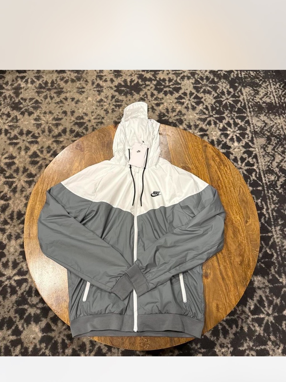 Nike Colorblock Hooded Windbreaker in White and Gray